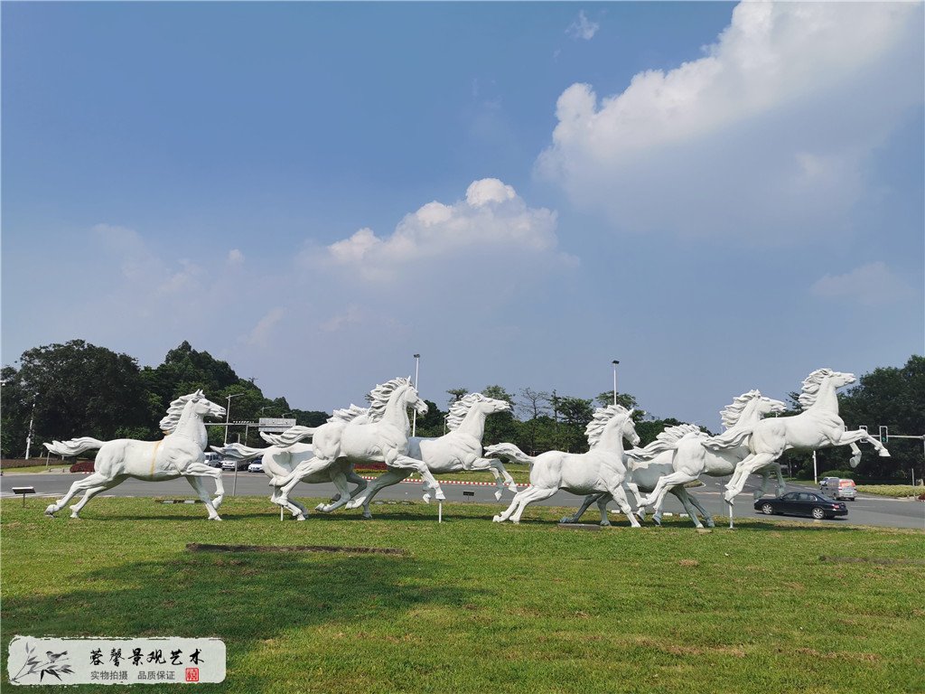 東莞玻璃鋼雕塑，狀元筆公園萬馬奔騰雕塑造型 (1)